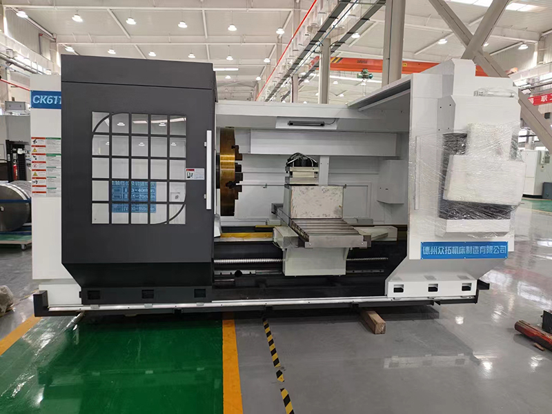 3臺(tái)CK61125*1米鈦合金車(chē)床抵達(dá)西安